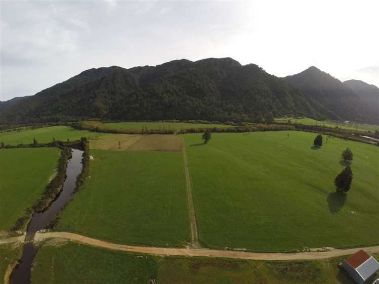 44 Wigzell Road Kahurangi National Park_22