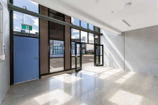 Unit 57/3 Pacific Rise Mt Wellington_3