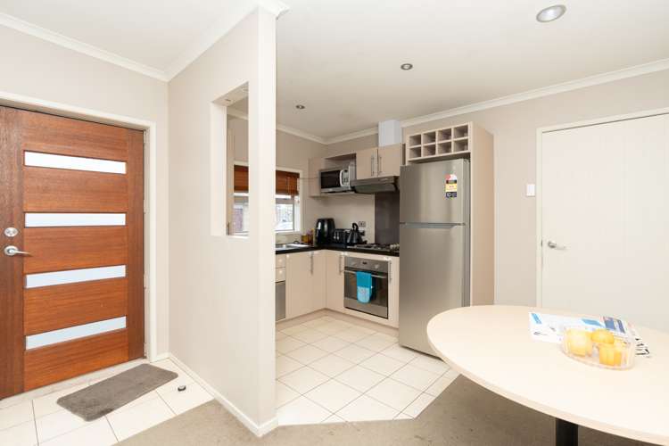 14/46 Peachgrove Road Hamilton East_1