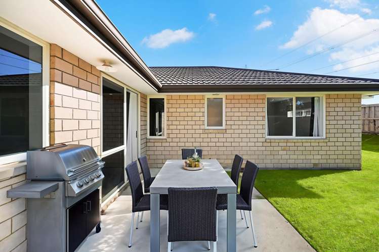 11 Chancery Close Hamilton East_19