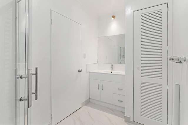 2/109 Stanley Road Glenfield_2