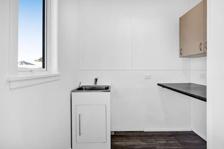 23 Longfellow Road Opunake_10