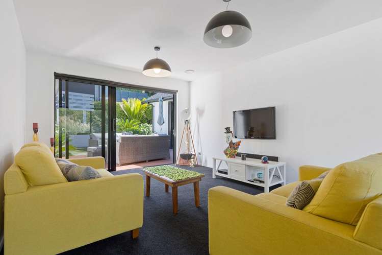 14 Brooklands Road Brooklands_16