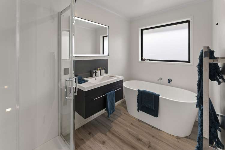 9 Sabine Drive Richmond_19