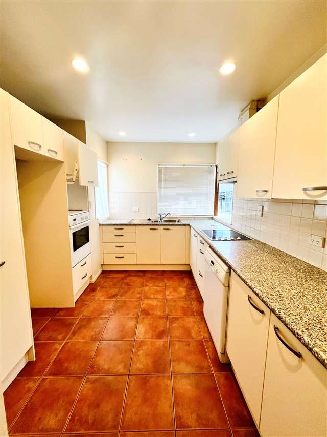 106A Golf Road New Lynn_1