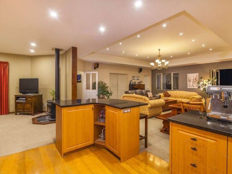 77c Johnsons Road Whitemans Valley_31