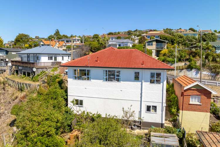 63 Easther Crescent Kew_32