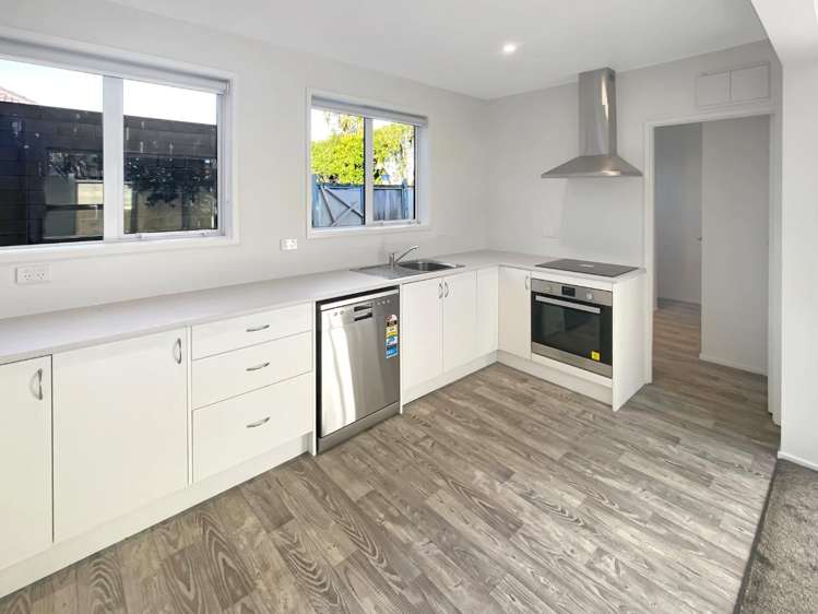 10A Moana Grove_0