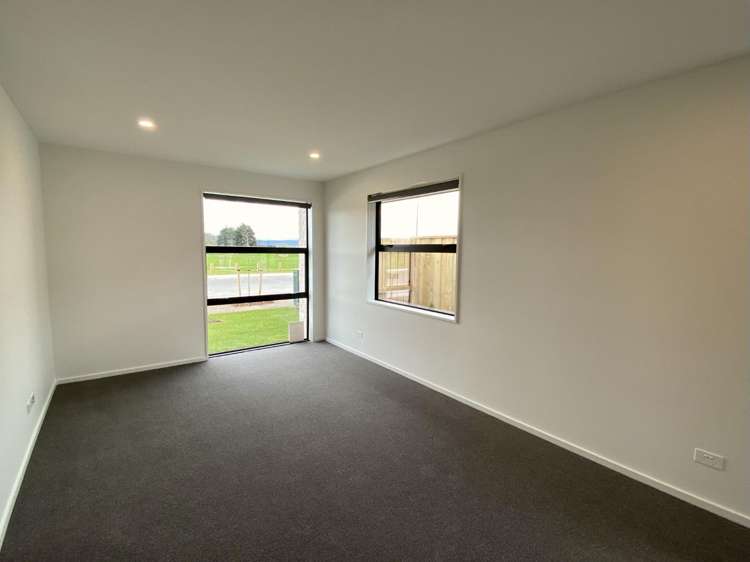 66 Crossley Avenue 500171_7