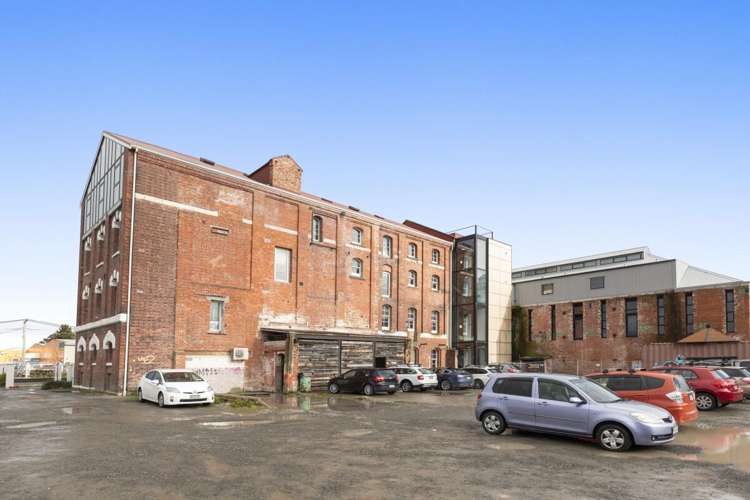 4/14 Wise Street Addington_14