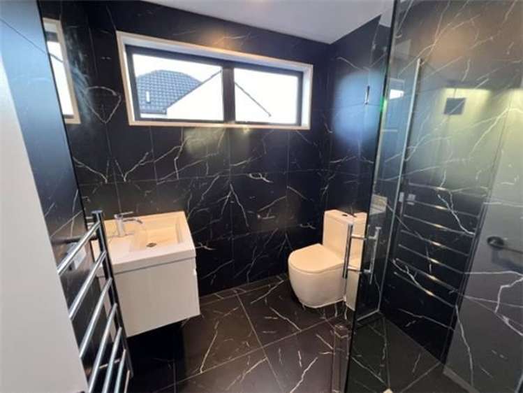 6/126 Rugby Street Merivale_5