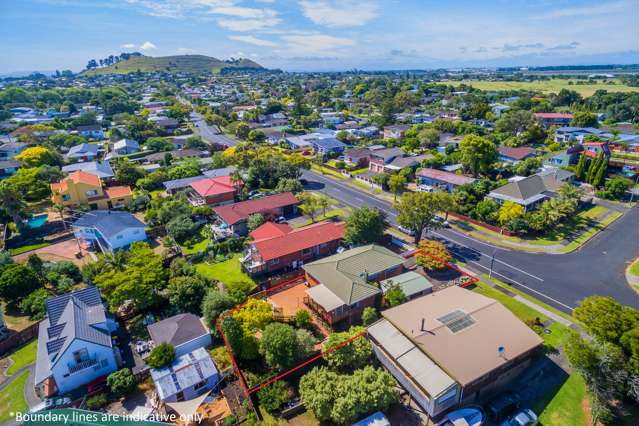 75 Muir Avenue Mangere Bridge_2