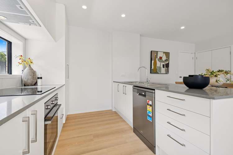 24A Salem Place Torbay_6