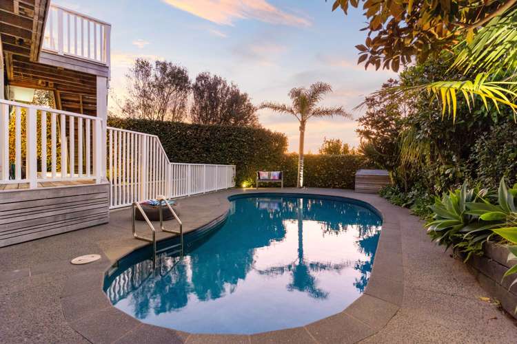 13 Evelyn Road Cockle Bay_31