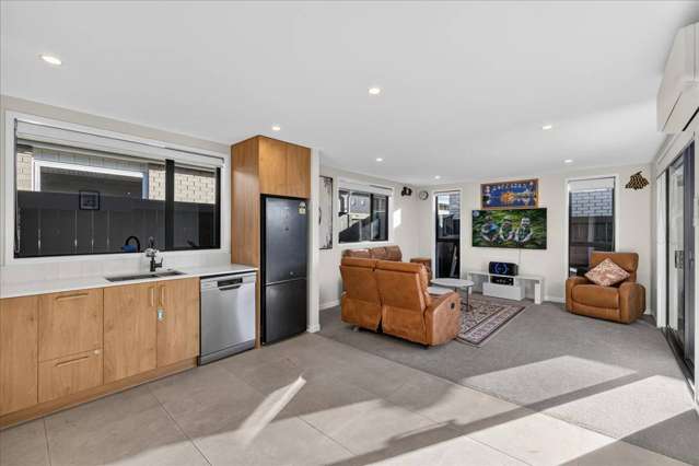 2 Wharangi Lane Papamoa_3