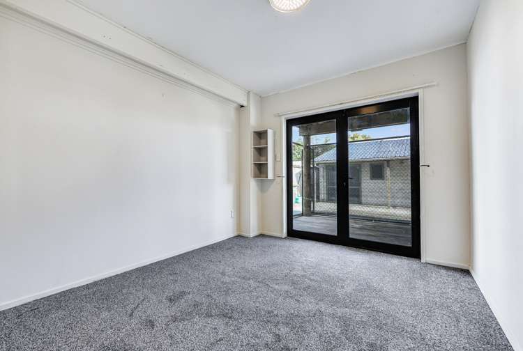 198 & 198A Mahoe Street Melville_21