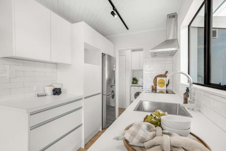 219 Naenae Road Naenae_6