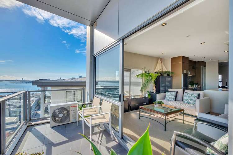 1401/17 Vogel Lane Auckland Central_15