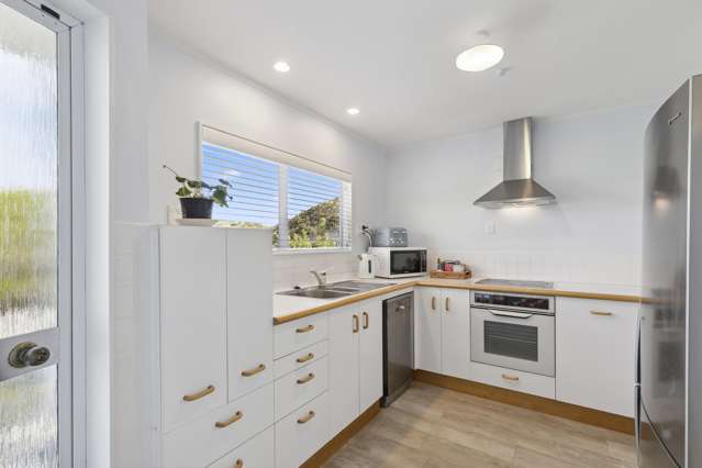 94 Montgomery Avenue Karori_3