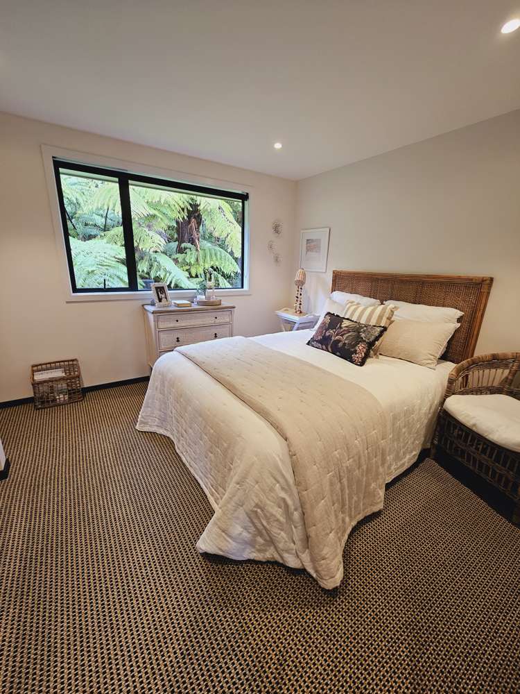 1 Stratford Mill Place Paroa_13