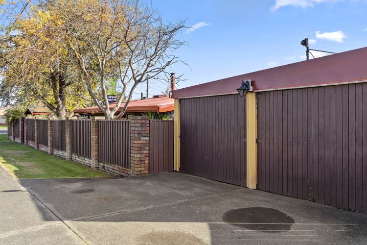 93 Waiwhetu Road Waterloo_20