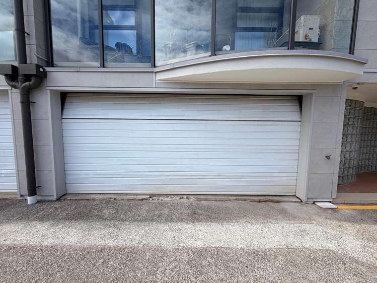 O/2 Alpers Avenue Epsom_10