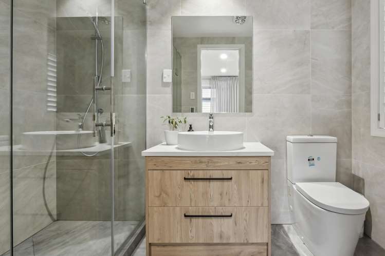10 Tawatawa Street Long Bay_19