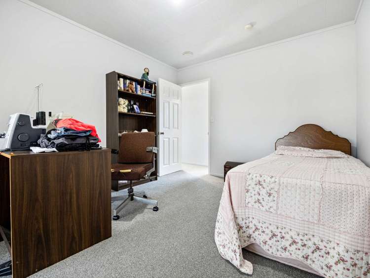 52 Racecourse Road Waiuku_17