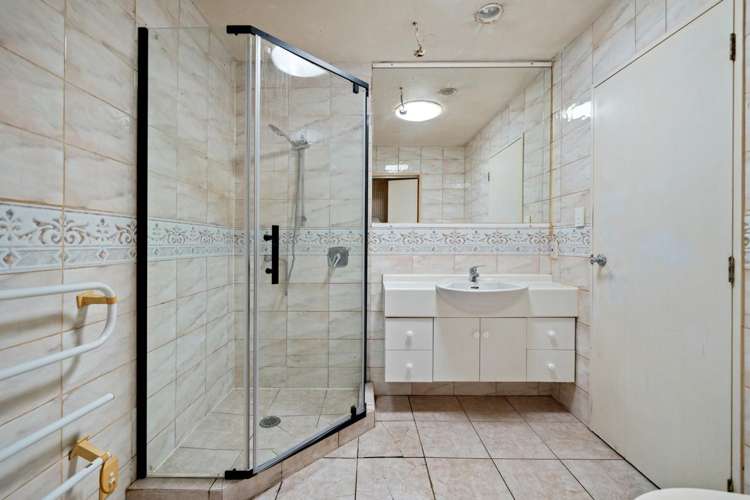 2/77 St George Street Papatoetoe_9