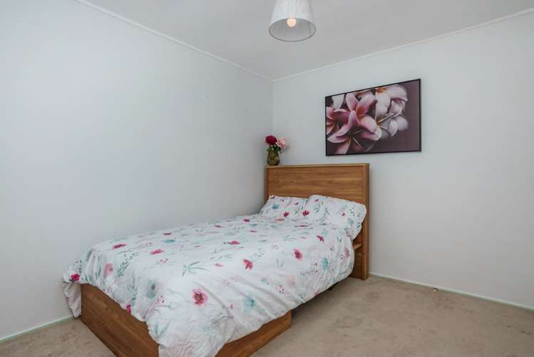 2/8 Park Hill Road Birkenhead_12