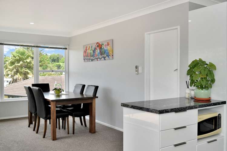 8 Wembury Grove Parkvale_7