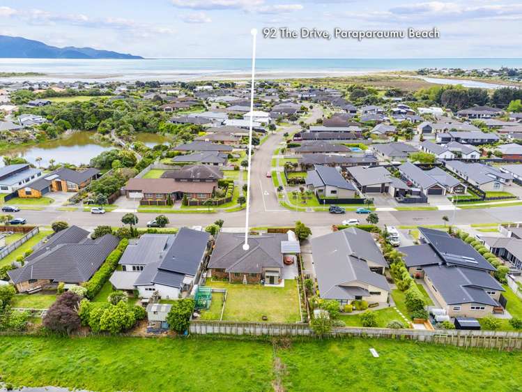 92 The Drive Paraparaumu Beach_27