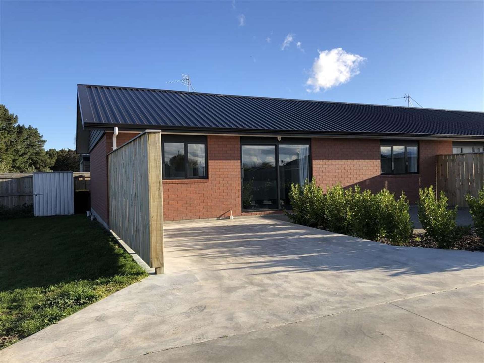 6A Brown Avenue 10114 Carterton Houses for Rent One Roof