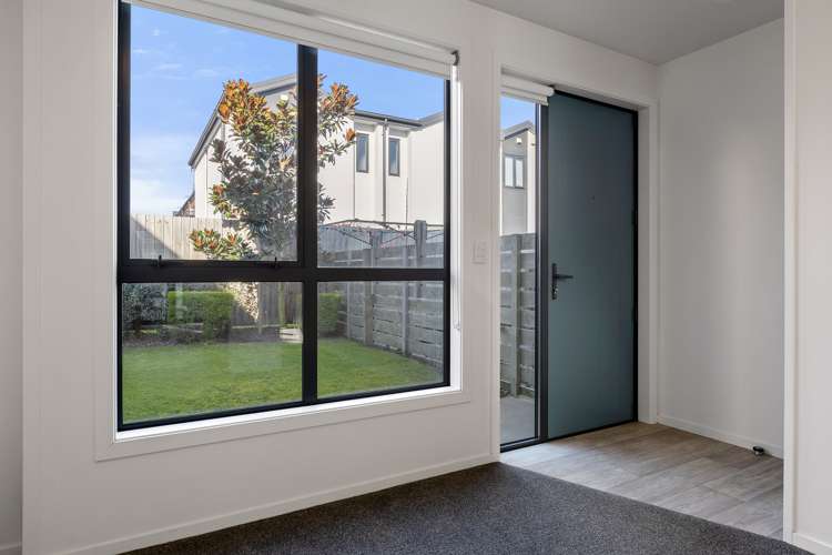 11/14 Buffon Street Waltham_13