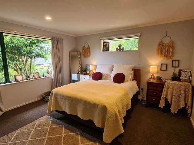 Loved Family Home in the Heart of Mapua – 3 Bed