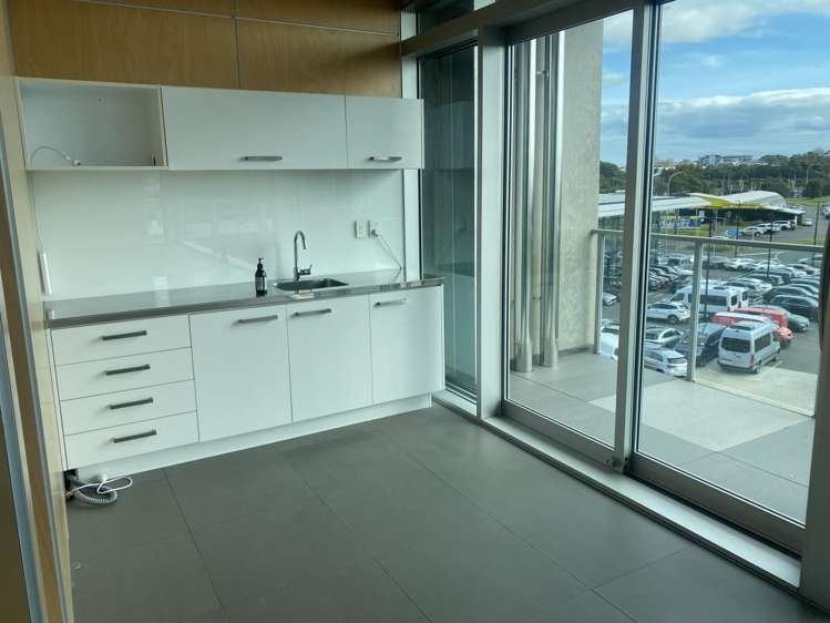 71C Barrys Point Road Takapuna_6