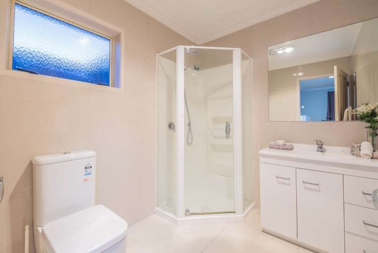 6 Andara Close Pinehill_8