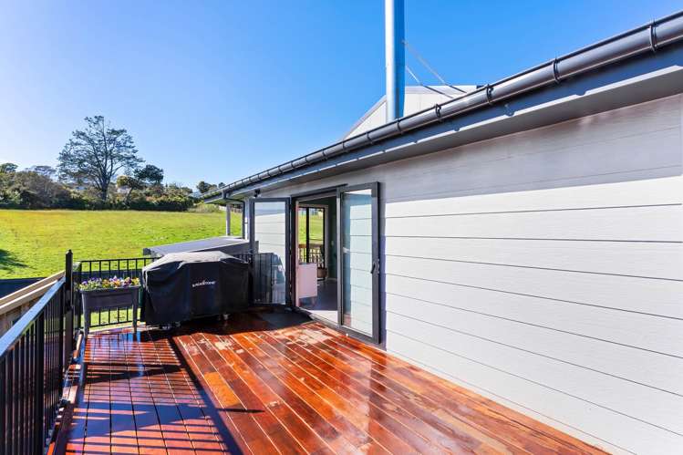 26 Maywood Crescent Glen Eden_20