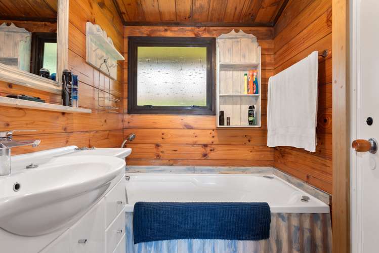 13 Webster Place Picton_9