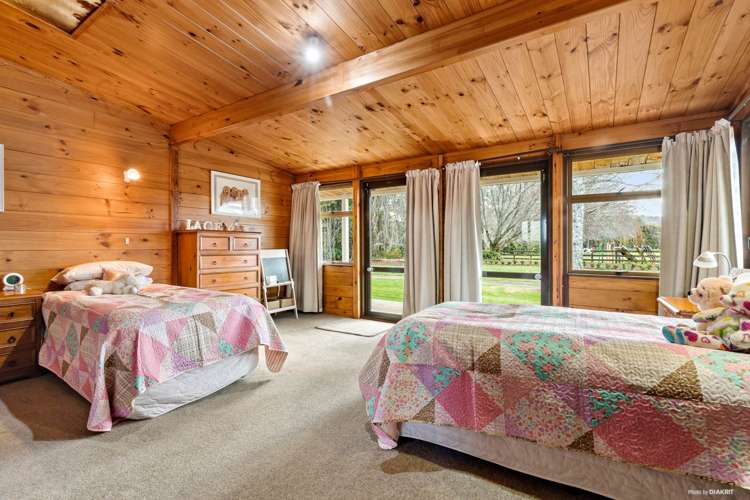 170 Parish Line Road Clevedon_8