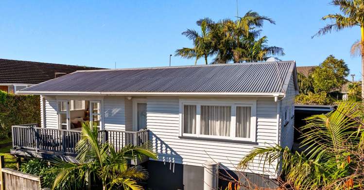 1/15 Stanley Avenue Milford_17