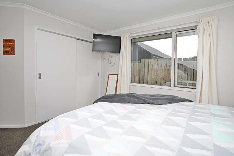 32b Lowe Street Avenal_15