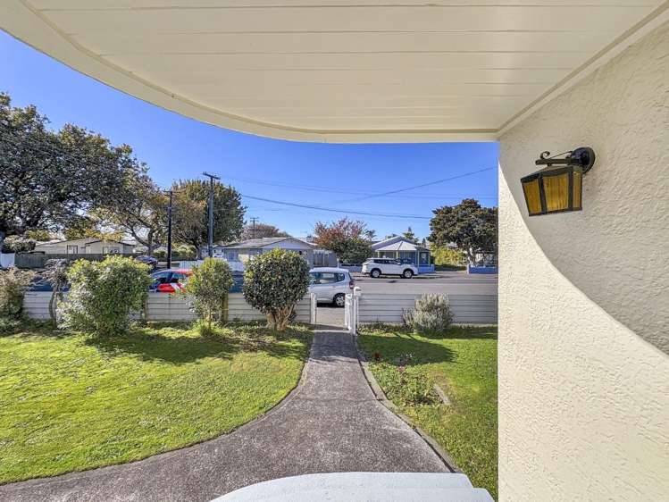 81 Moana Street 1236_2