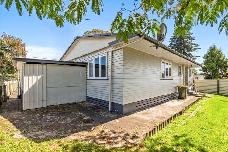 60 Sunset Road Mangakakahi_12