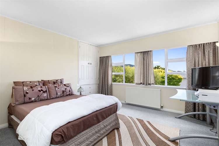 39 Sunrise Boulevard Tawa_15