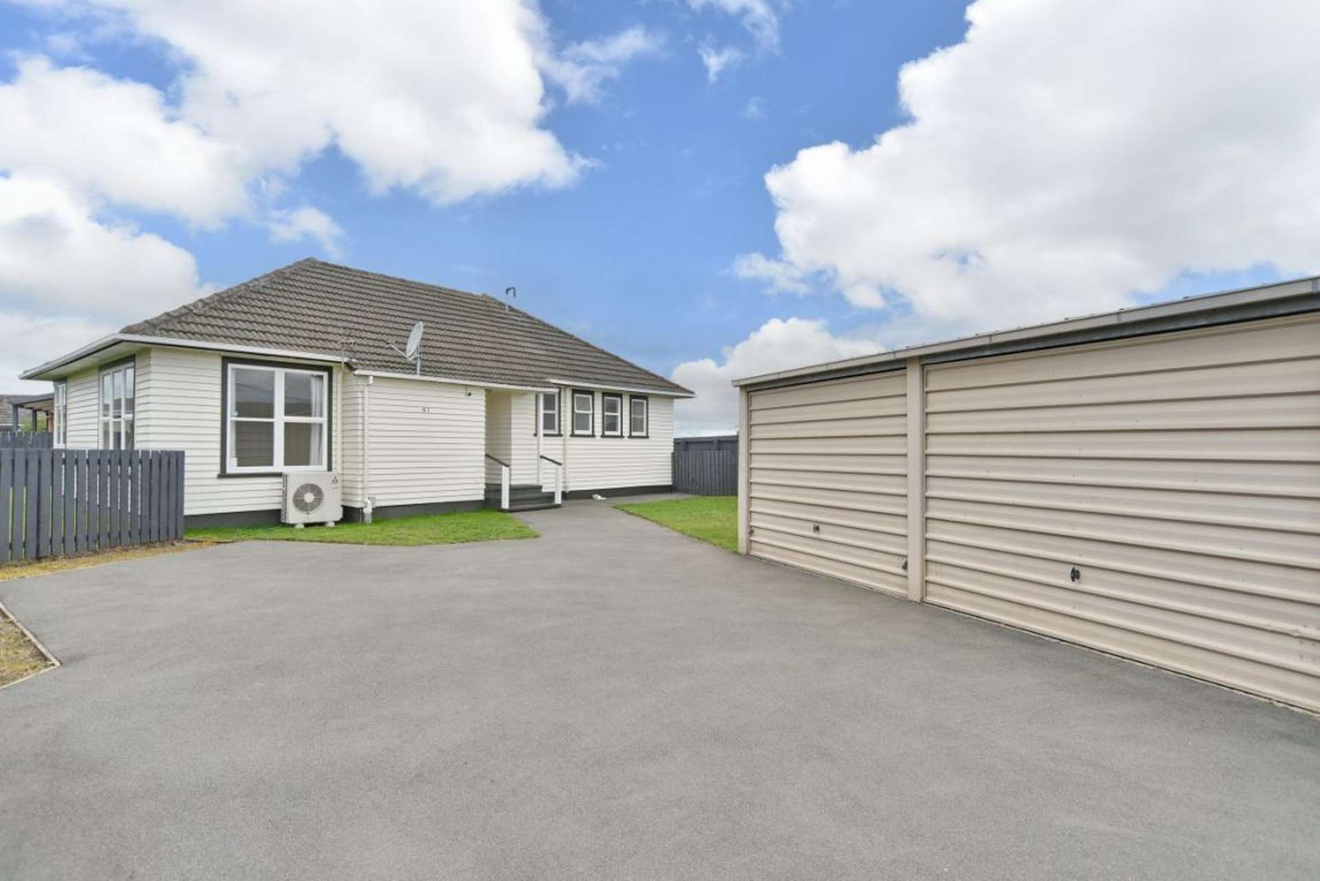 81 Rowan Avenue Aranui_0