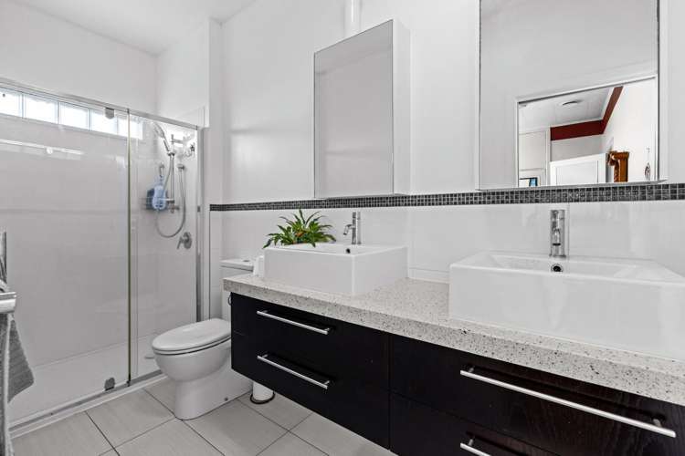 108 Frimley Avenue Frimley_10