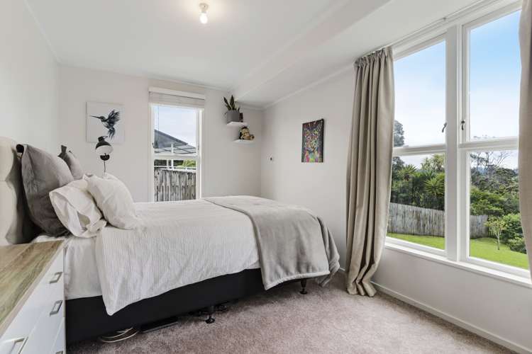 59 Taurus Crescent Beach Haven_10