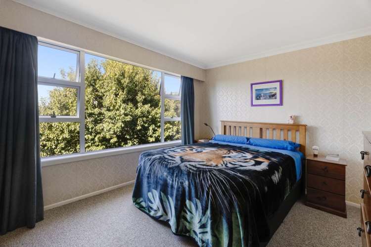 60 Western Road Bellevue_24