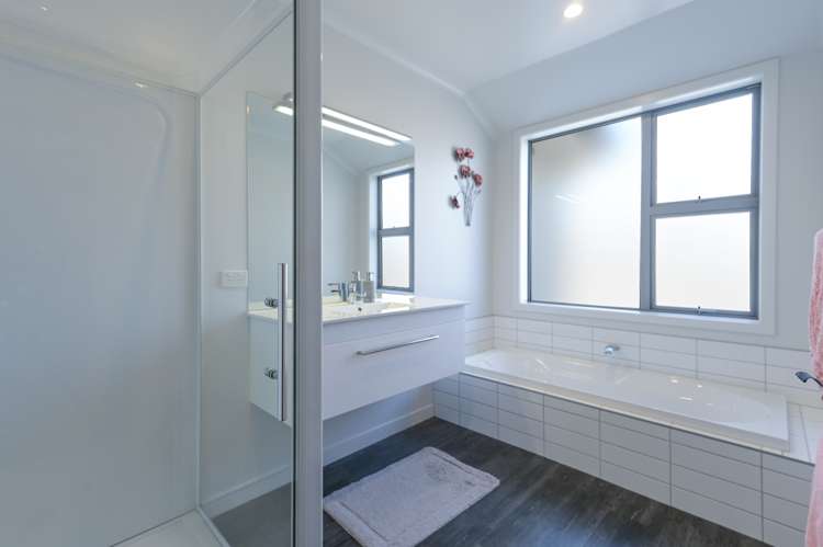 44 Curtis Street Stoke_11